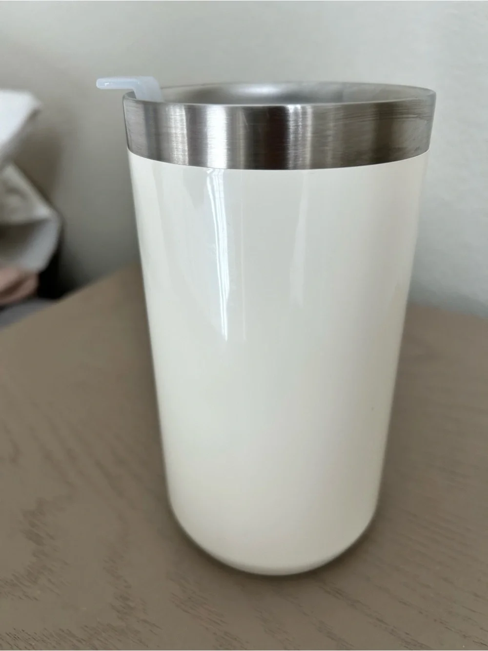 Stanley off White and Silver Travel coffee Mug with Handle - Picture 5 of 12